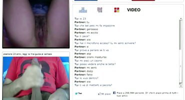 phim sex shirakami emika Ý masturbates vòi nước với cô sex cha duong ấy chân trong các vòi hoa sen.