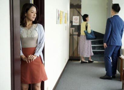 sex chuna Mẹ vợ bị con rể đang say xỉn bắt thổi kèn